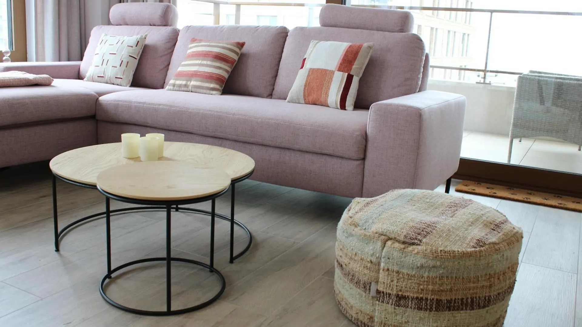 Modern 2-Bedroom Apartment Near The Beach Of Ostend T102